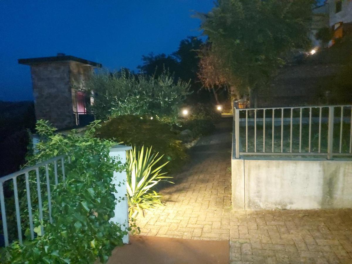 Bella Vista Apartman Tossignano Kültér fotó