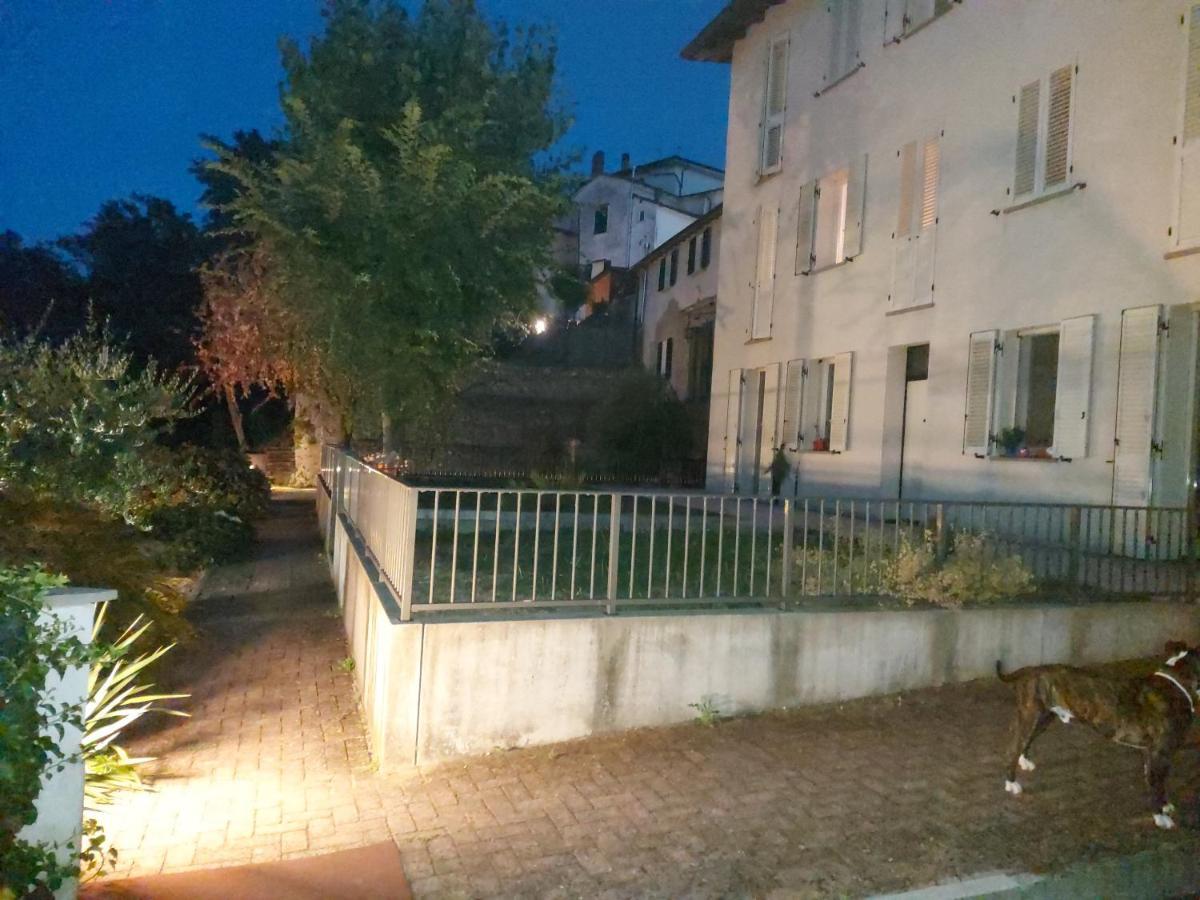 Bella Vista Apartman Tossignano Kültér fotó