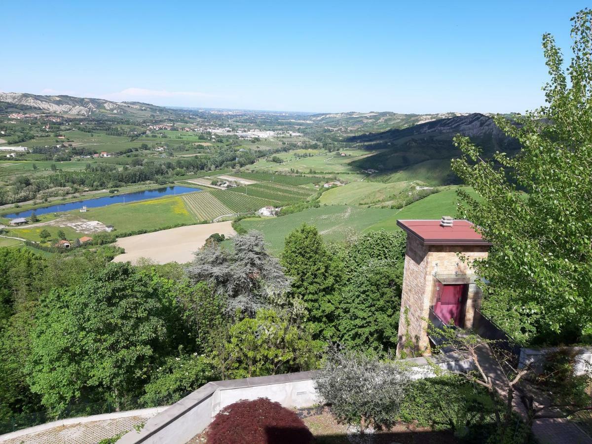 Bella Vista Apartman Tossignano Kültér fotó